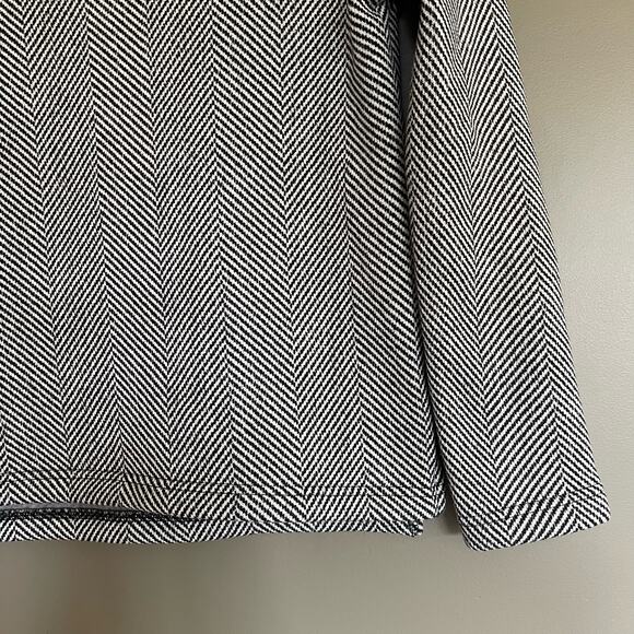 J. Crew Long Sleeve Funnelneck Pullover Black White Herringbone Sz XS Turtleneck - Picture 11 of 16